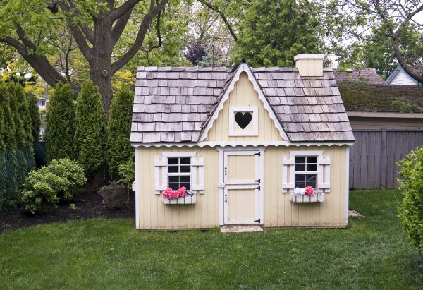 Playhouse Assembly in Warwick
